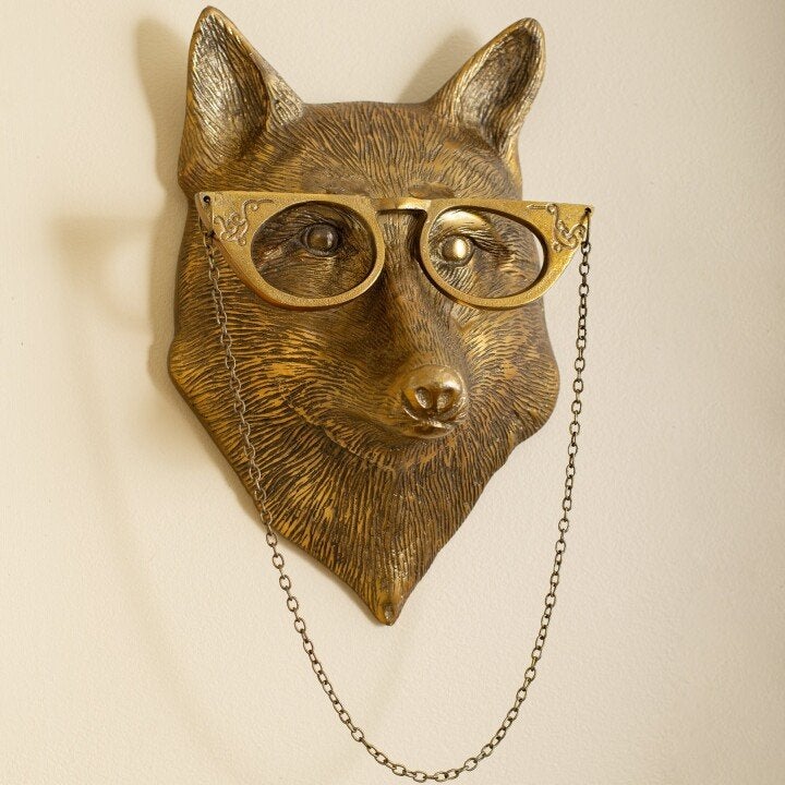 Sculpture rustique de tête de cerf texturée, décoration murale façon bois de cerf