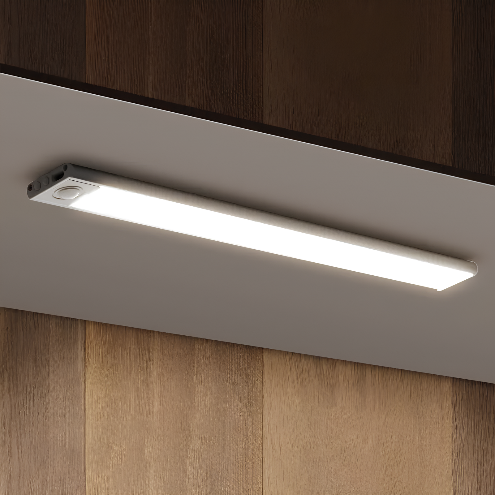 Barra luminosa LED wireless ricaricabile con attivazione tramite movimento