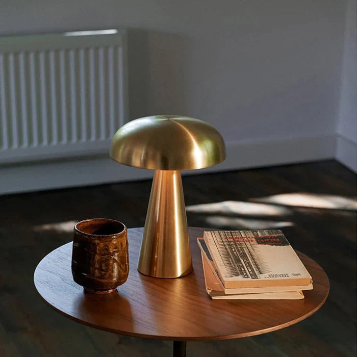 Shroom-Style Table Lamp – Cordless and Rechargeable | ribuella