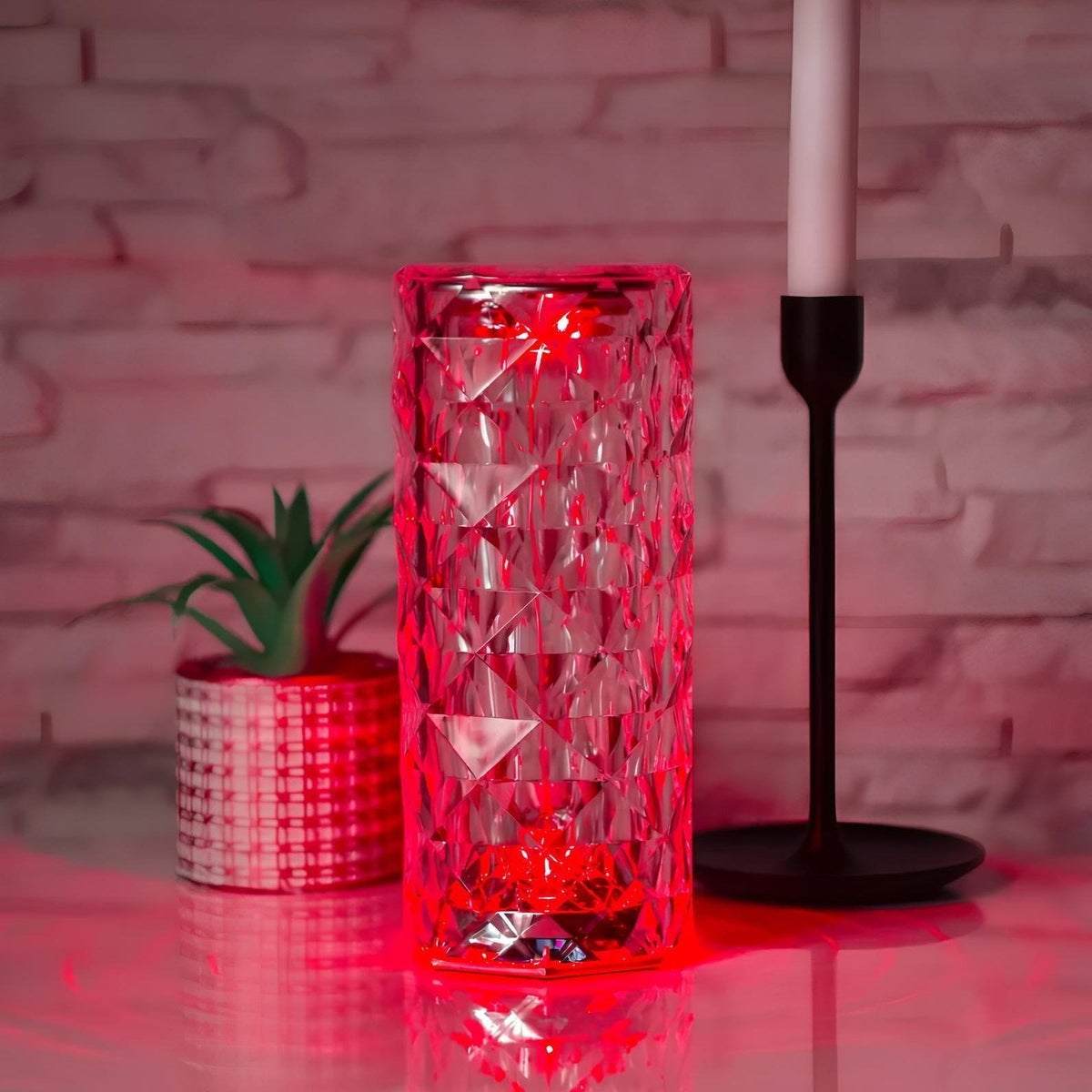 LED-krystalbordlampe med 16 farveindstillinger, justerbar lysstyrke og fjernbetjening