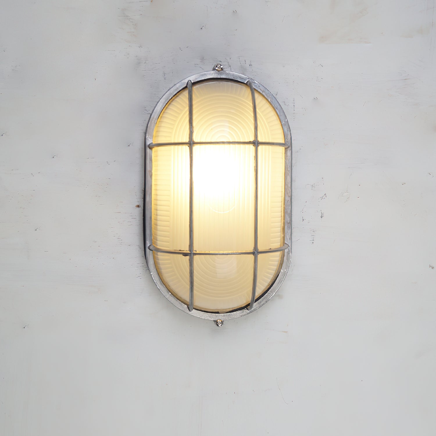 Garden Trading Chatham Outdoor Sconce - Wall Mount Frosted Diffuser