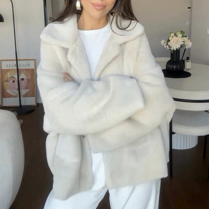 Veste Peluche Épurée