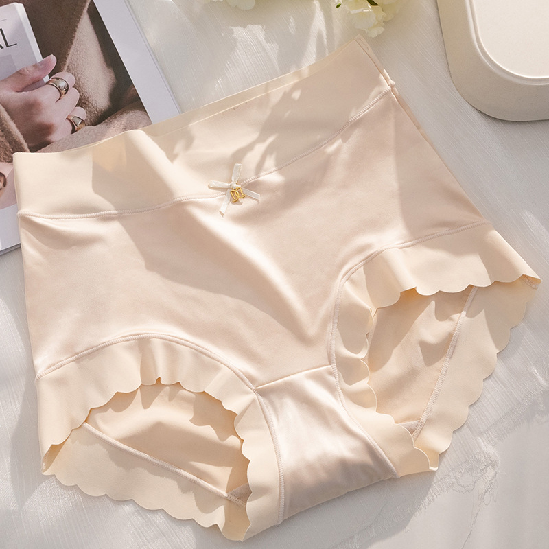 SilkAura | Feel Flawless Comfort and Fresh Confidence All Day Long | ribuella