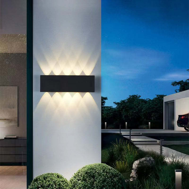 Tronix Modern Rectangular Metal Outdoor Wall Lamp, Black/White, Water-wave - Neutralighting