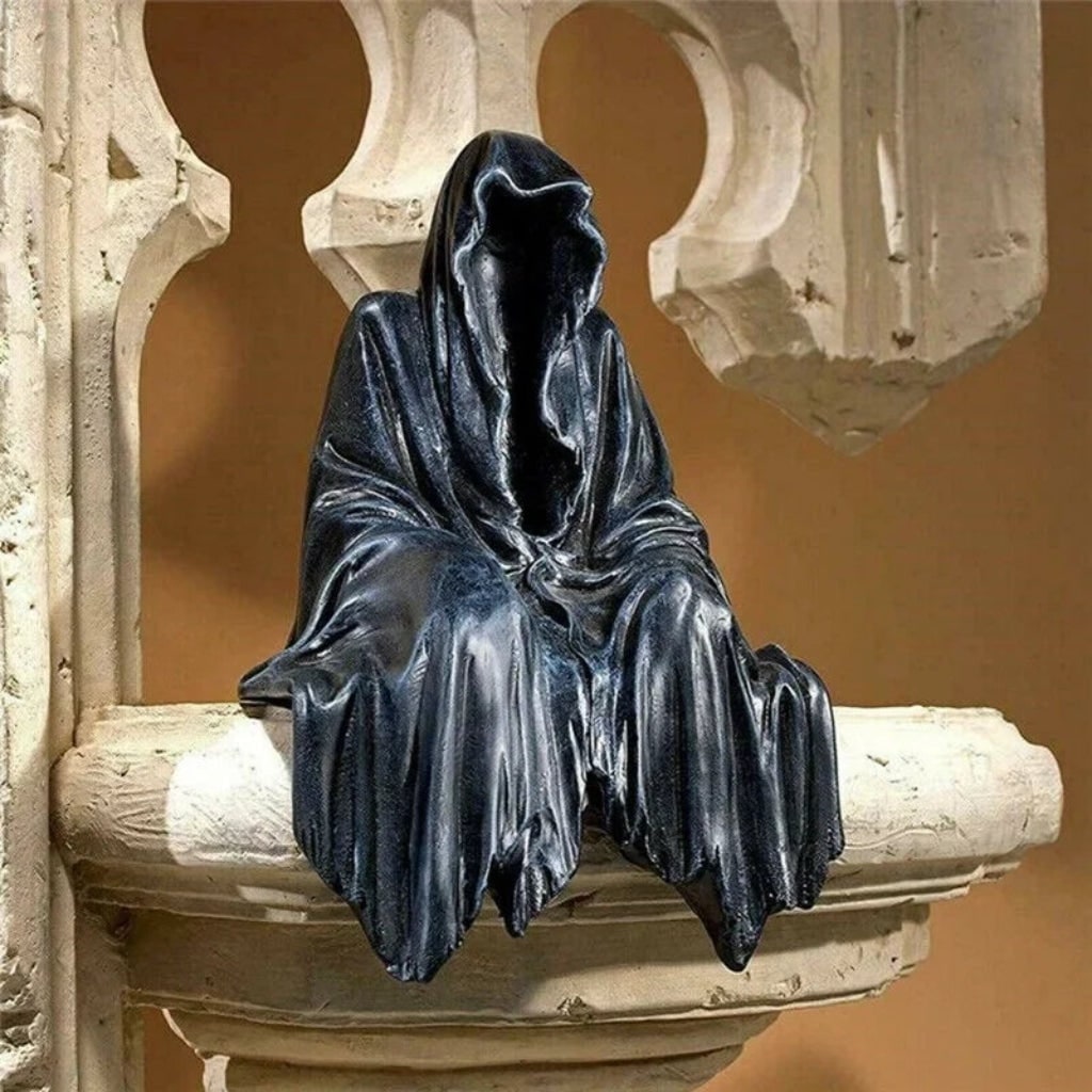 Spöklik grim reaper-figur i harts med huva, texturerad matt kåpa