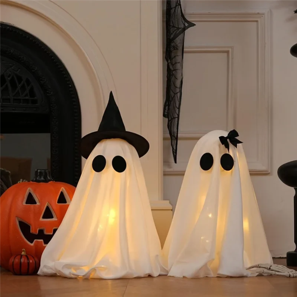 Nadmuchiwany zestaw duchów na Halloween - ciepłobiałe światła, zestaw dwóch figurek