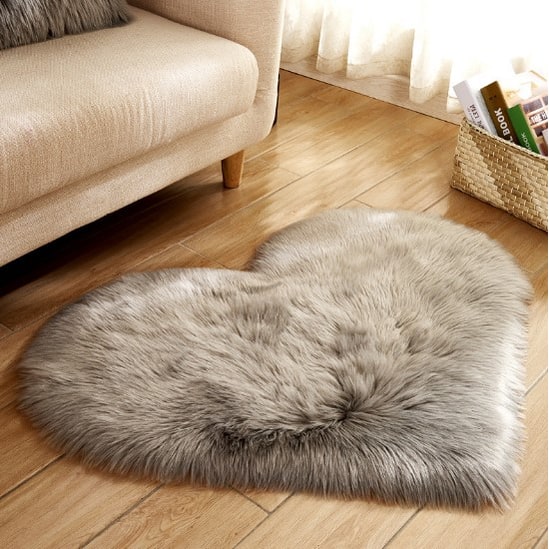 Heart Shaped Plush Faux Fur Area Rug 8 By 10 Non Slip Pad