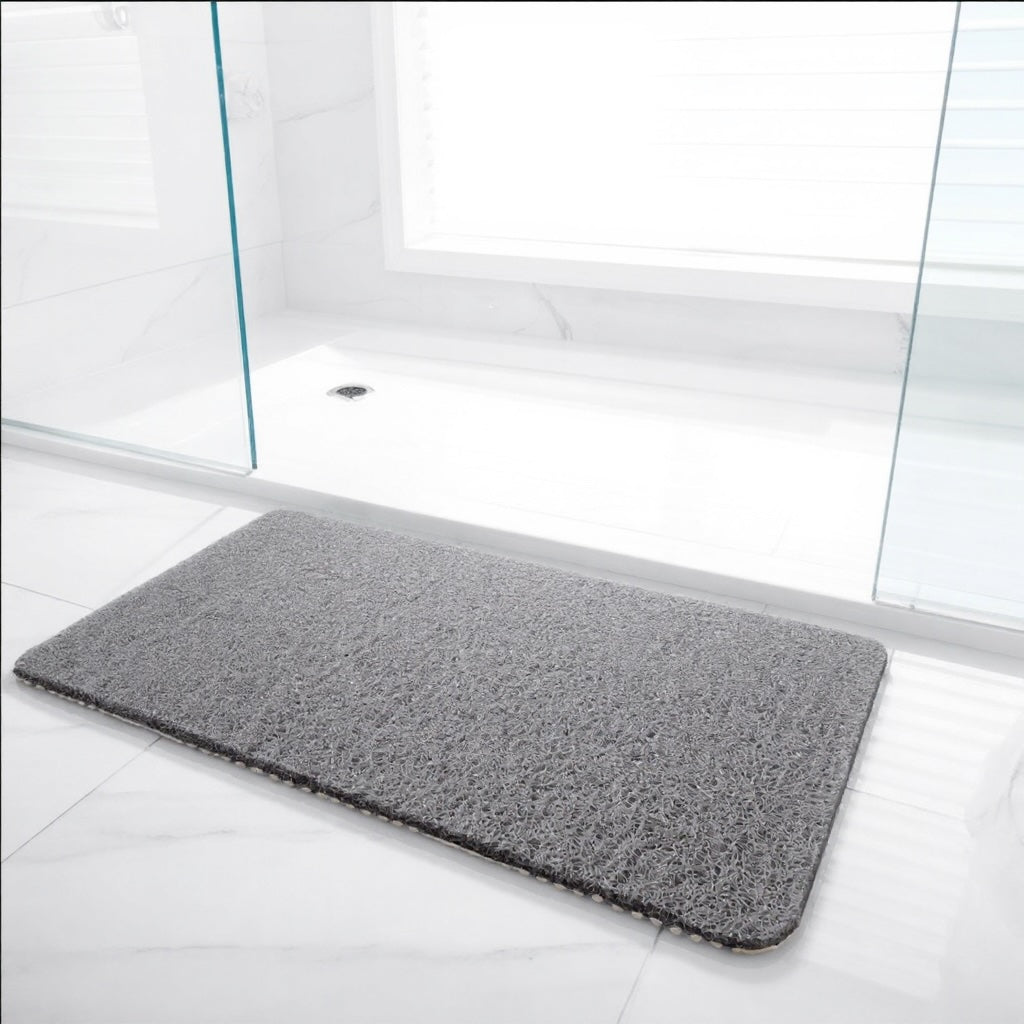 Rutschfeste Duschmatte aus weichem Material mit effizientem Wasserablauf für mehr Sicherheit im Badezimmer | ribuella