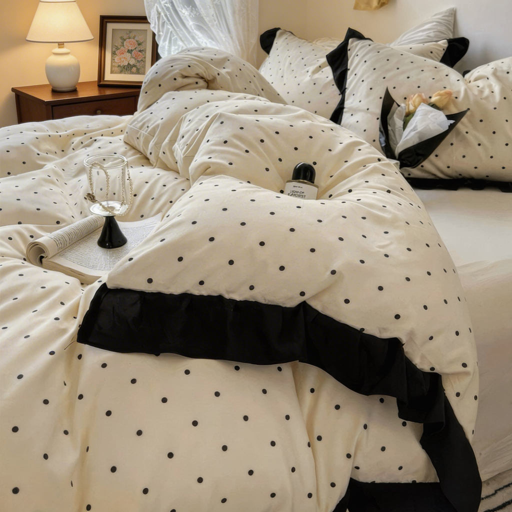 Minimalist Polka Dot Bedding Set Duvet Covers with Ruffle Edging Modern Bedroom Decor | ribuella