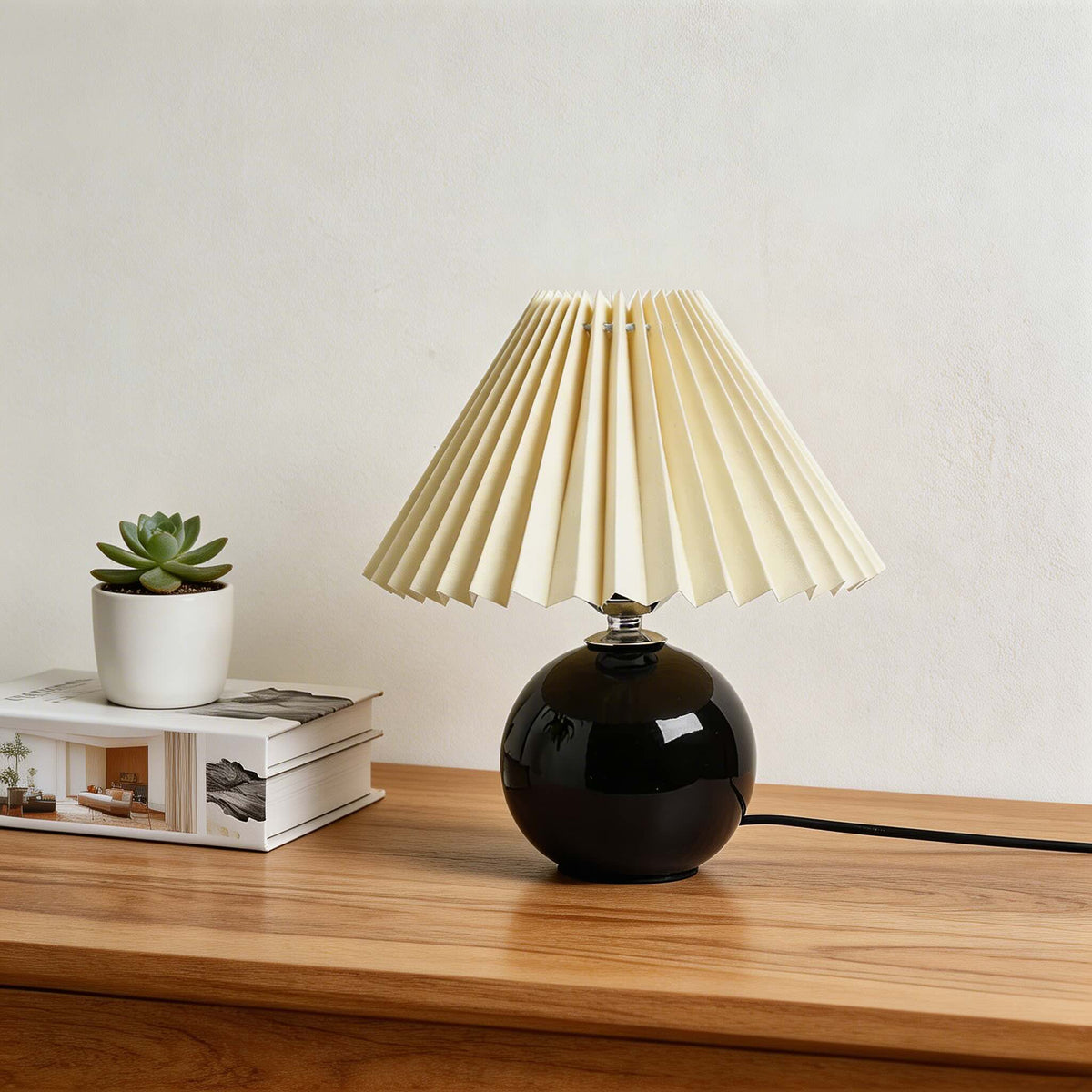 Candeeiro de mesa vintage com base de cerâmica, lâmpada LED E27 ajustável para quarto, mesa de cabeceira ou utilização junto à cama | ribuella
