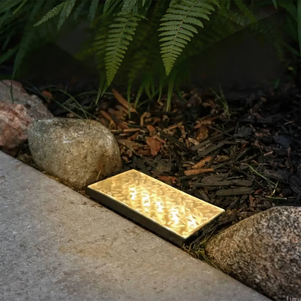 Solare Ziegel-Leuchte für den Außenbereich, wasserdichte LED-Gartenleuchte für die Beleuchtung von Wegen und Landschaften | ribuella