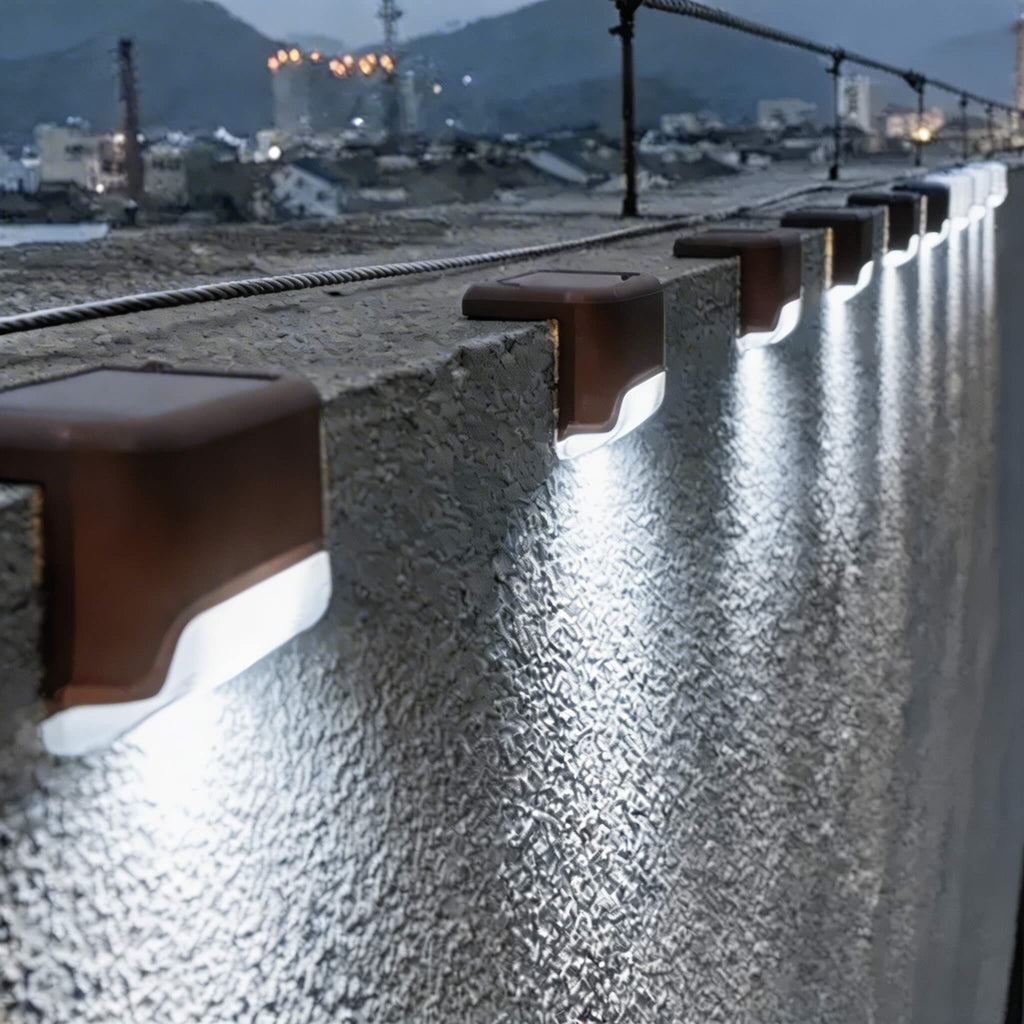 Solare Gartenleuchte für den Außenbereich, wasserdichte Stufenleuchte aus Kunststoff im linearen Design, warmweiße LED | ribuella