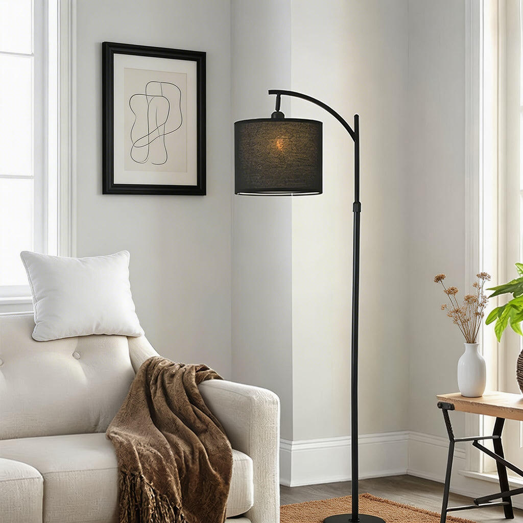 Moderne schwarze Bogen-Stehlampe mit höhenverstellbarem Stoffschirm für das Wohnzimmer | ribuella