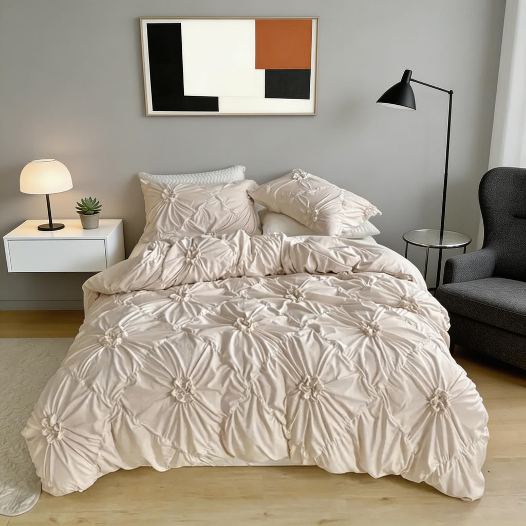 Elegant Ruffle Flower Quilt Cover Set Soft Microfiber Zipper Closure Machine Washable Corner Ties | ribuella