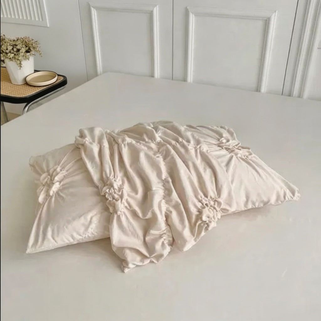 Elegant Ruffle Flower Quilt Cover Set Soft Microfiber Zipper Closure Machine Washable Corner Ties | ribuella