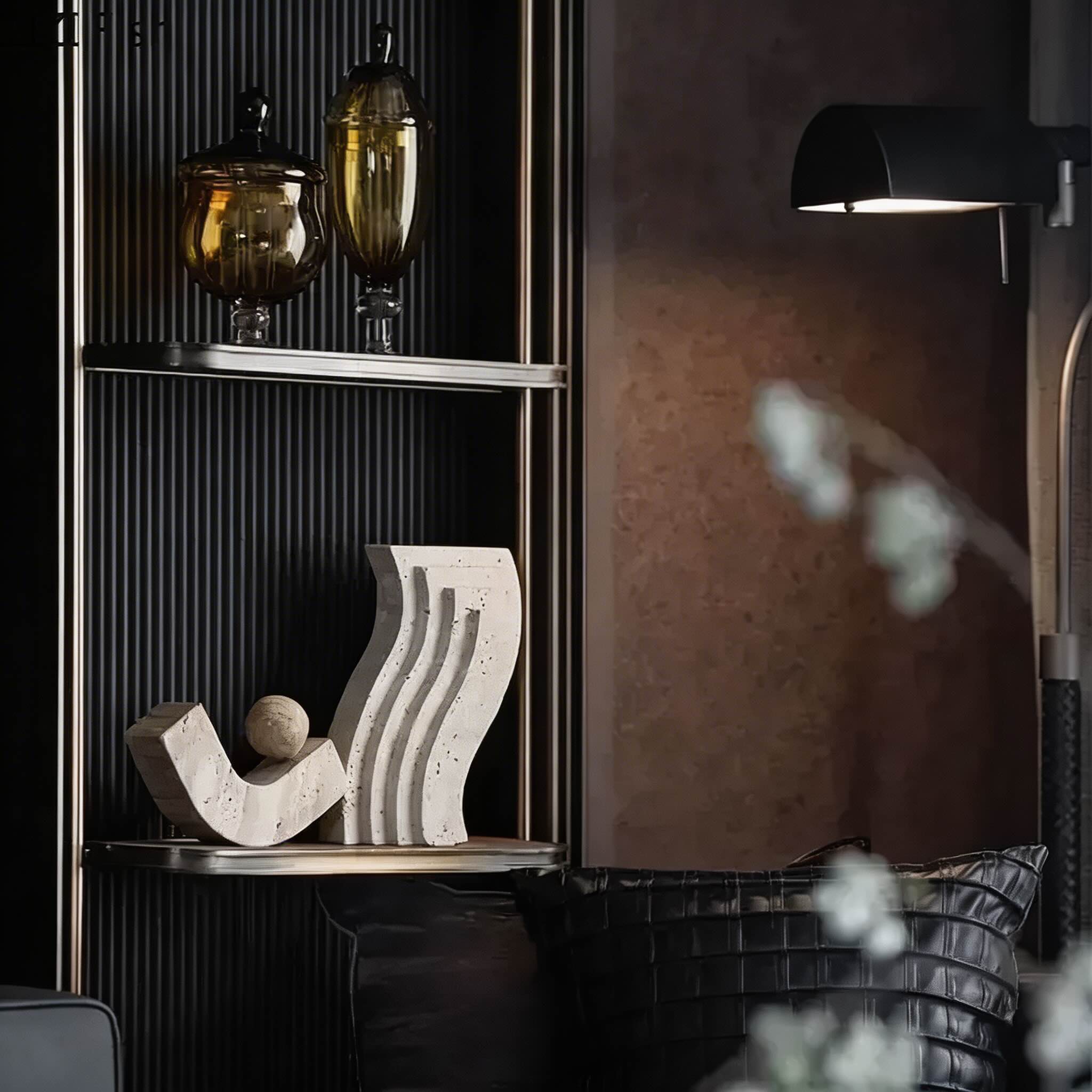Moderne geometrische Schreibtischdekoration, Skulptur aus Naturstein und Harz mit minimalistischem Design für Zuhause und Büro | ribuella