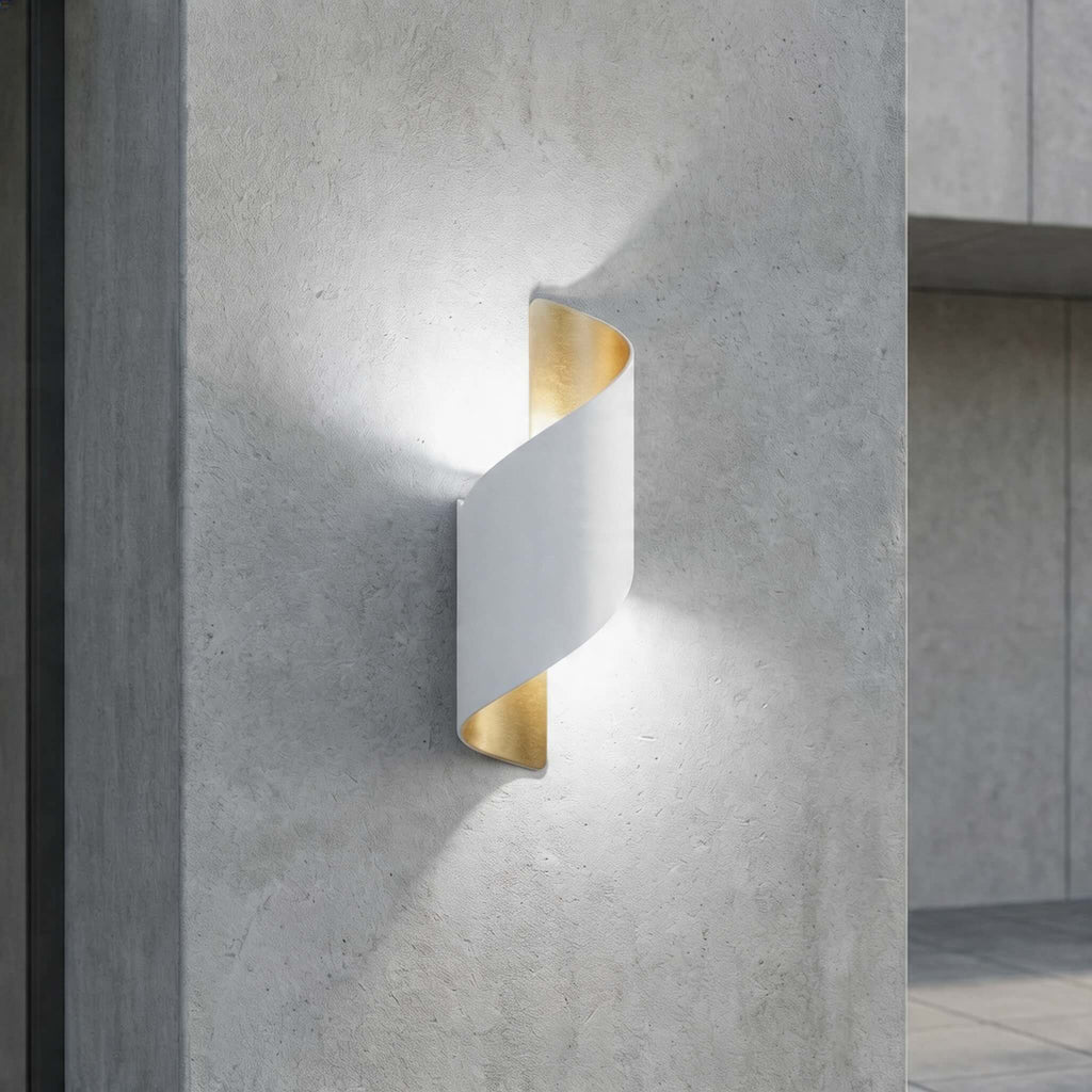 Modern Outdoor Wall Light Dual-Sided LED Waterproof Aluminum Sconce with Acrylic Shade | ribuella