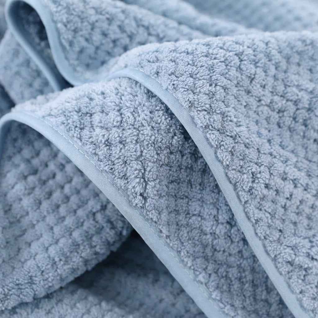 Large Quick Dry Bath Towel Coral Fleece Thickened Absorbent Soft Household Essential | ribuella