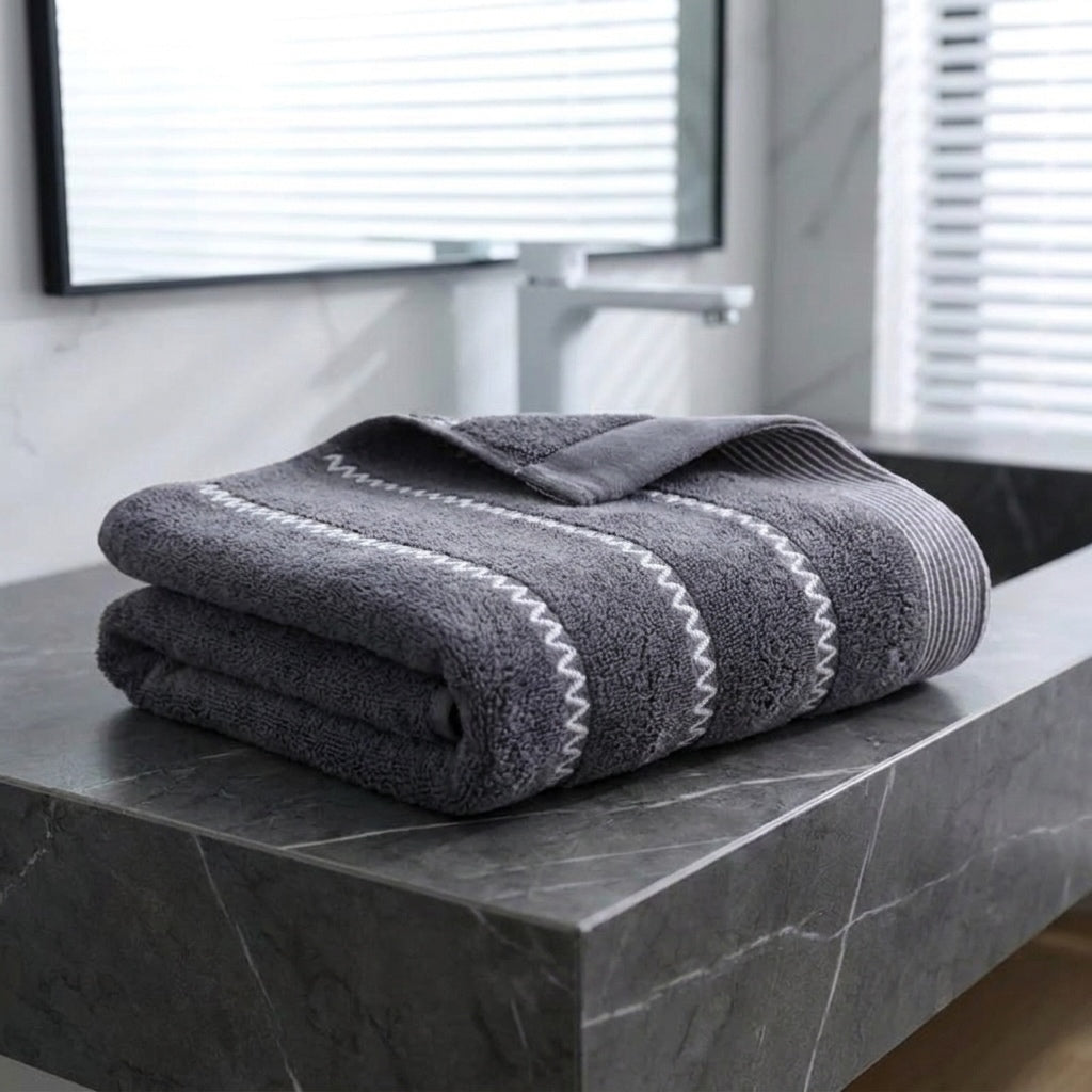 Large Soft Cotton Beach Towel Quick Dry Super Absorbent Durable Double Side Hemmed 27.6x55.1 in | ribuella