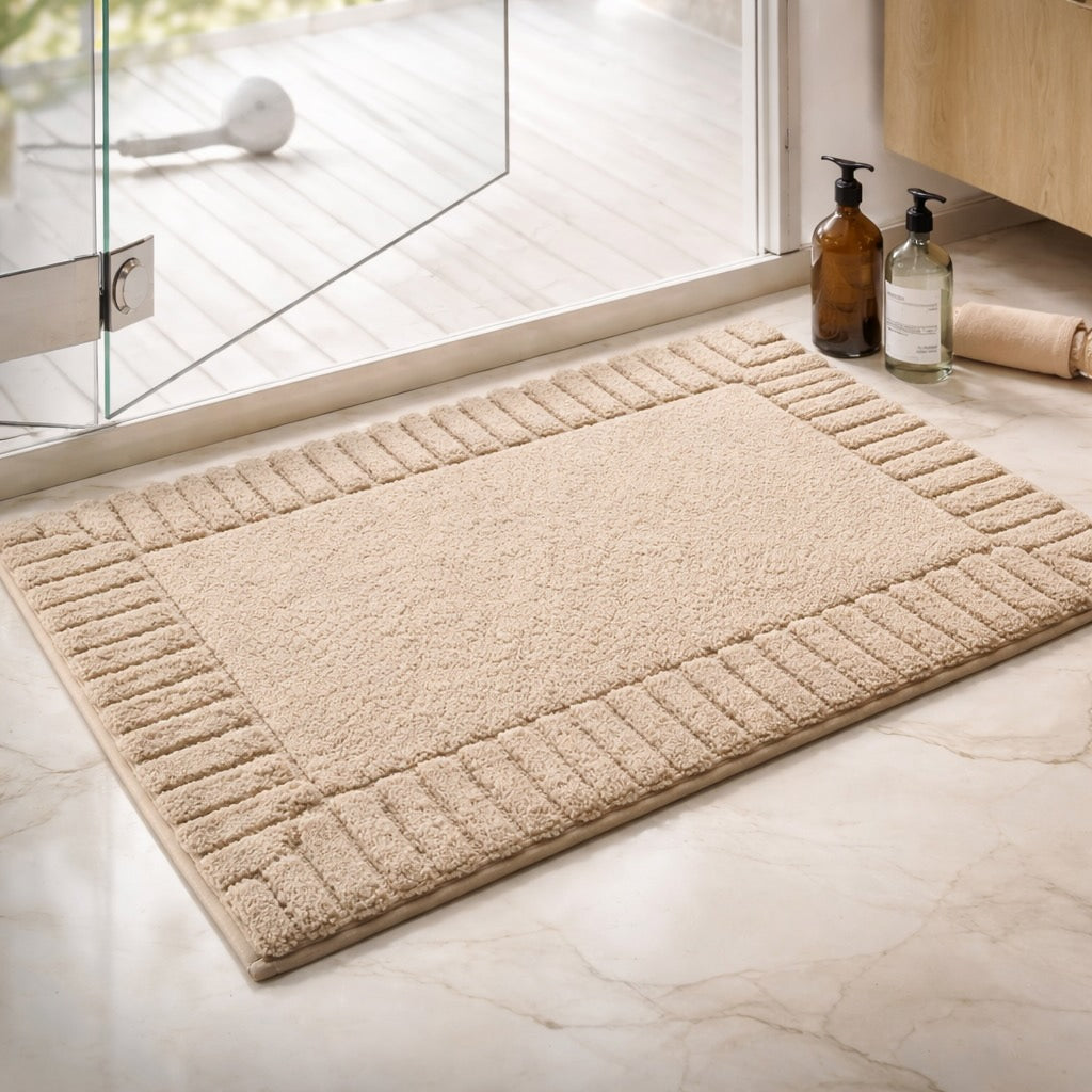 Covoraș de baie modern Stripe, cu suprafață moale din material flocat, antiderapant și cu uscare rapidă, pentru baie și bucătărie | ribuella
