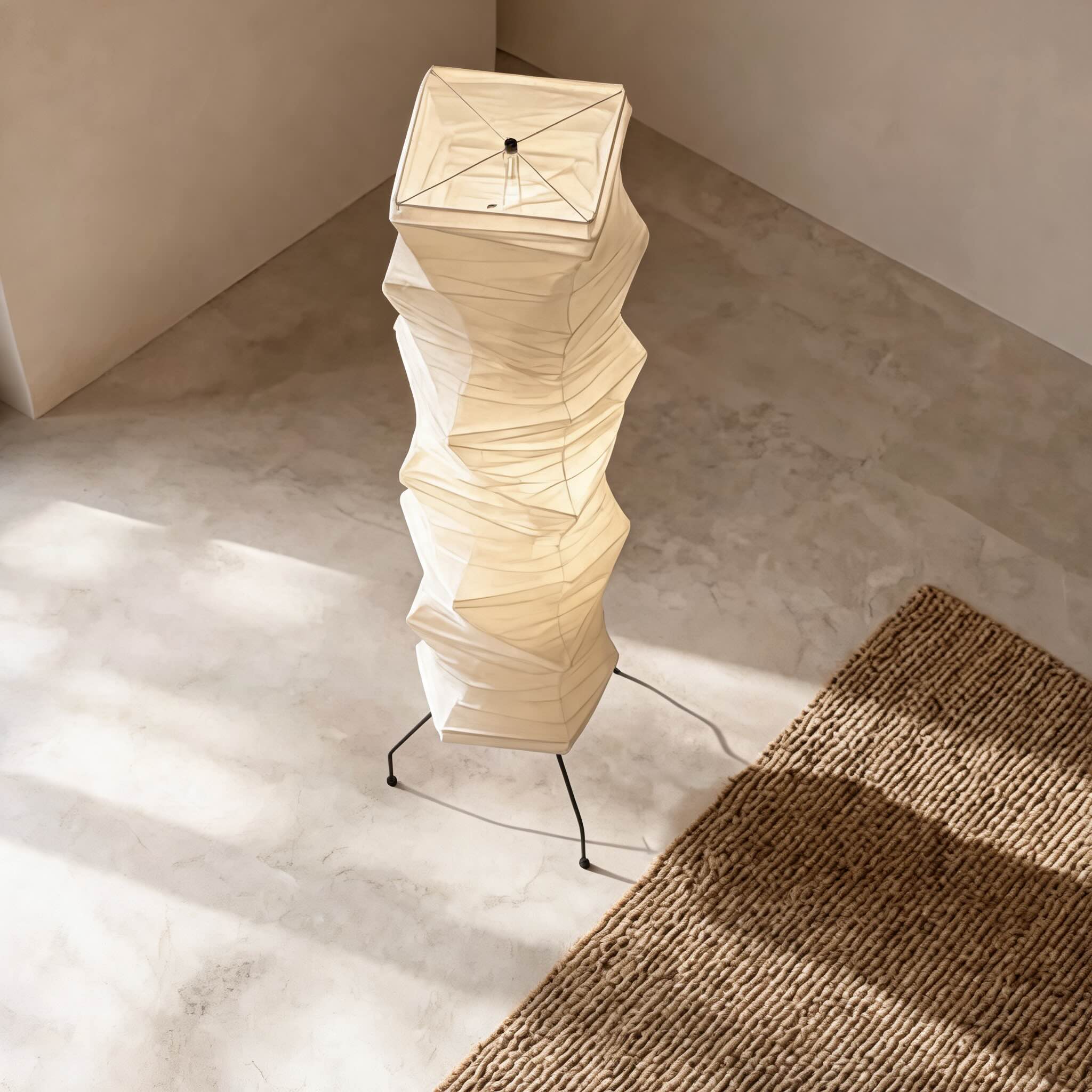 Lampadaire noir moderne au design réglable, avec abat-jour en papier washi pour ampoules LED | ribuella