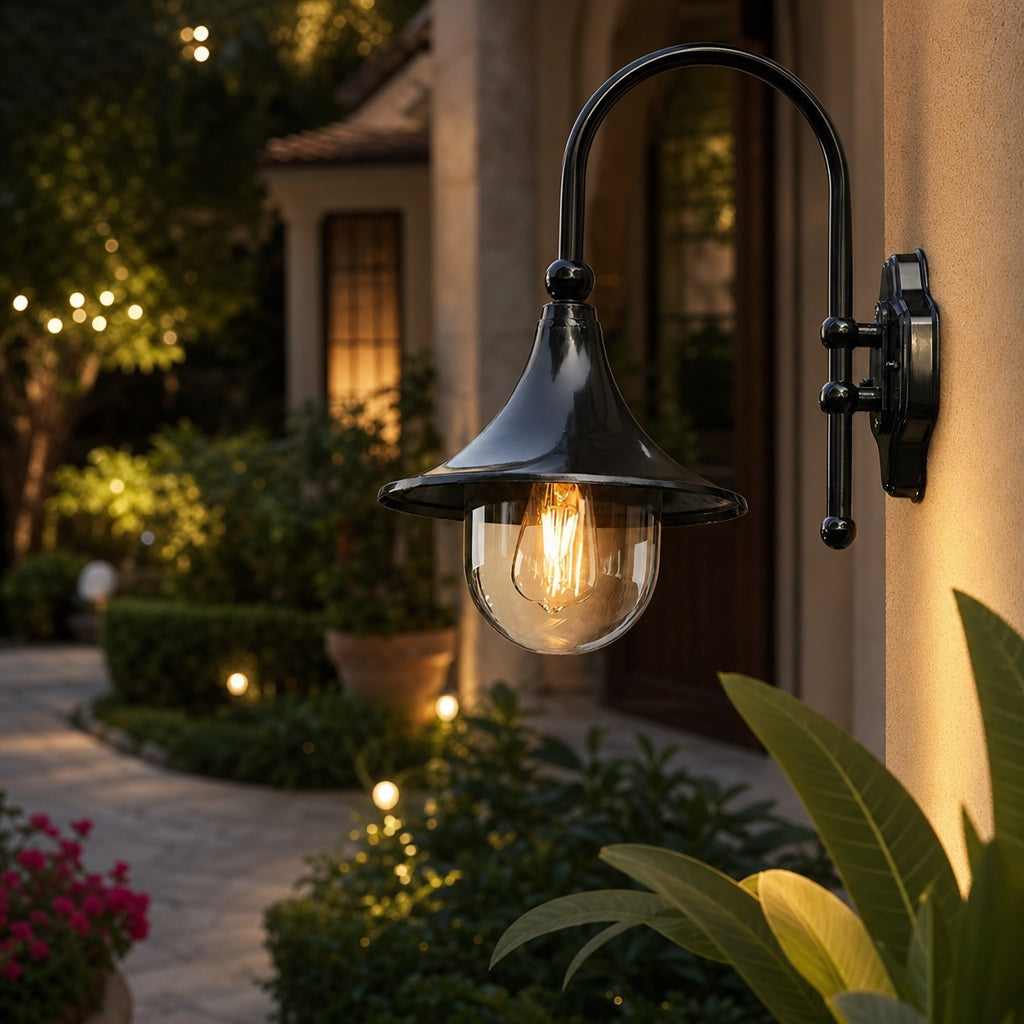 Vintage Outdoor Wall Light Waterproof Aluminum Horn Shape LED Fixture Warm White 3000K | ribuella