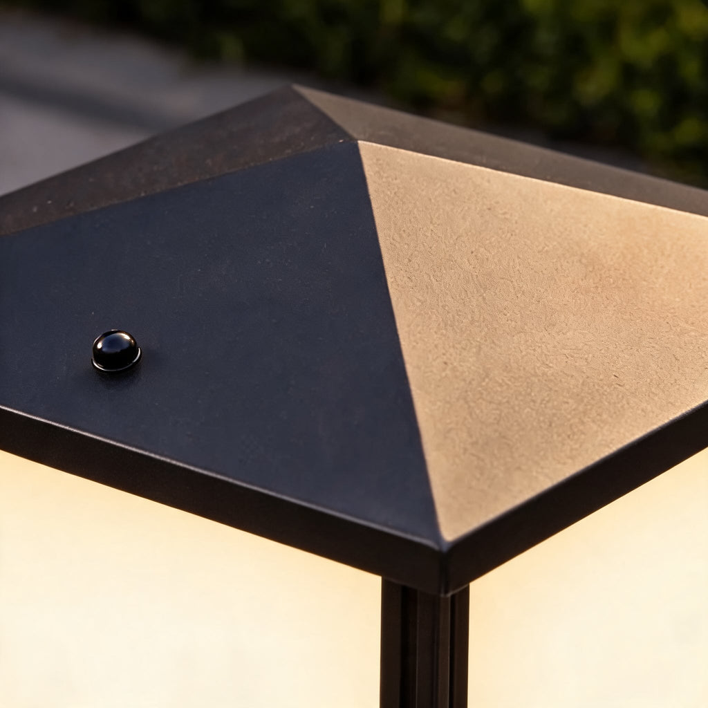 Modern Solar Garden Lights Waterproof Adjustable LED Aluminum Pillar Light with IP54 Rating | ribuella