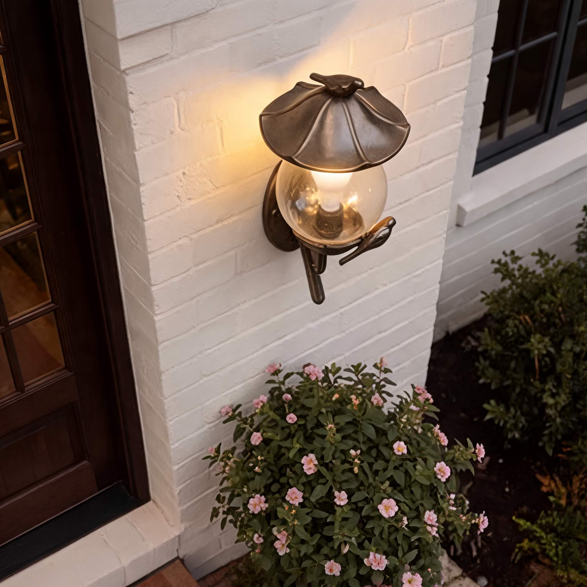 Modern Outdoor Wall Sconce with Carved Glass Shade Aluminum LED Warm White Lighting | ribuella