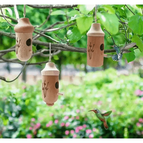 Mini Wooden Hummingbird Nesting Box - Carved Floral Hanging House