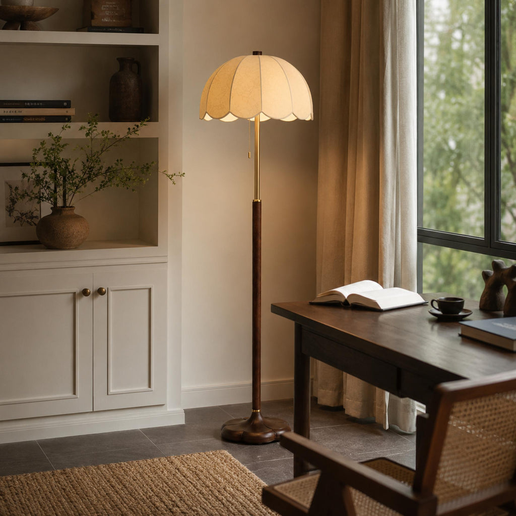 Moderní stojací lampa s dřevěnou základnou a textilním stínidlem, nastavitelná výška, žárovka E14, do obývacího pokoje | ribuella