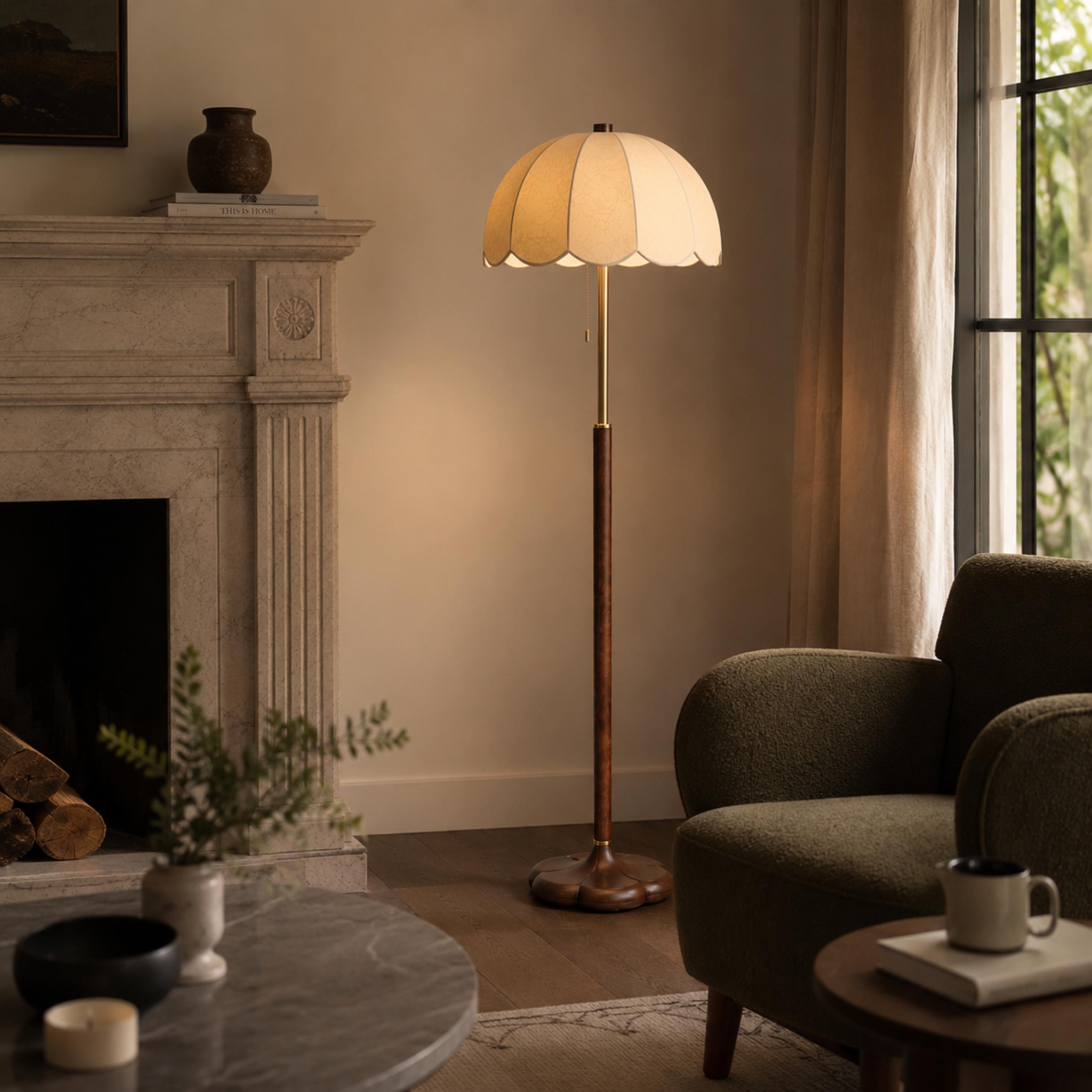Moderní stojací lampa s dřevěnou základnou a textilním stínidlem, nastavitelná výška, žárovka E14, do obývacího pokoje | ribuella