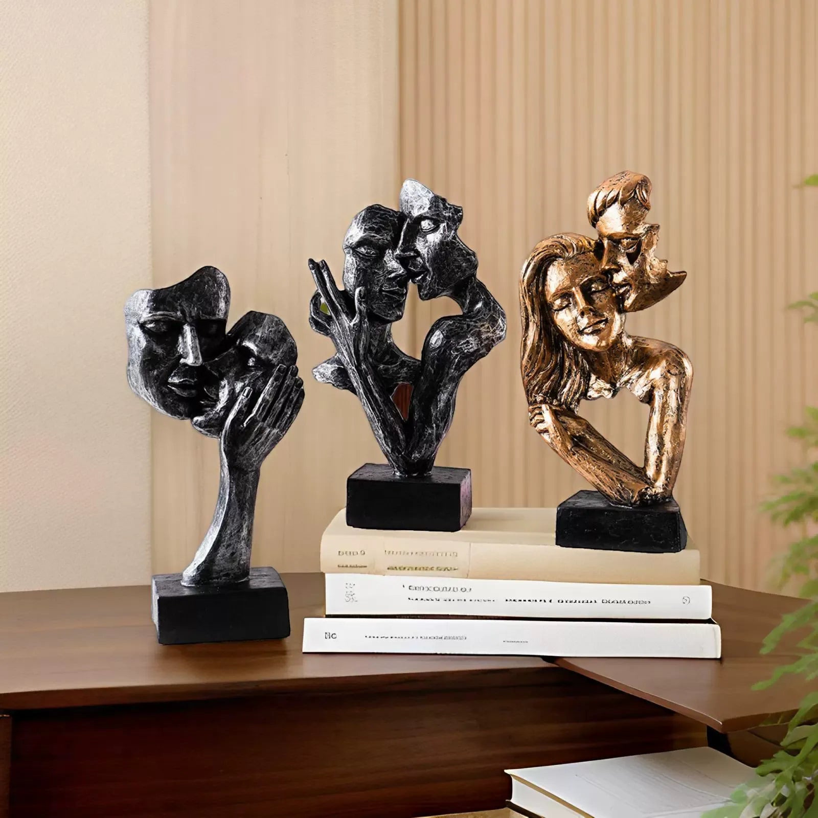 Sculptură de artă abstractă contemporană, finisaj bronz, suprafață texturată
