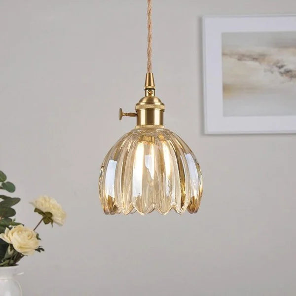 Lyra Bloom LED-pendellampa i glas i japansk retrostil
