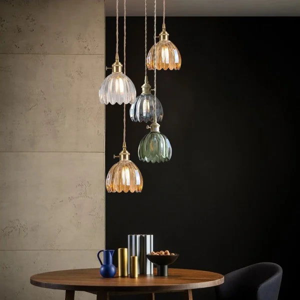Lyra Bloom LED-pendellampa i glas i japansk retrostil