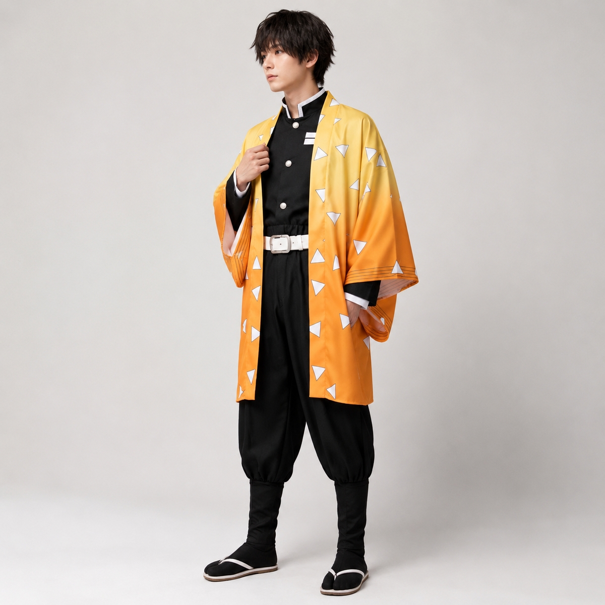 Παιδική στολή anime cosplay - σακάκι haori με κίτρινη-πορτοκαλί διαβάθμιση, μαύρη μπλούζα, λεπτομέρειες αλεπούς