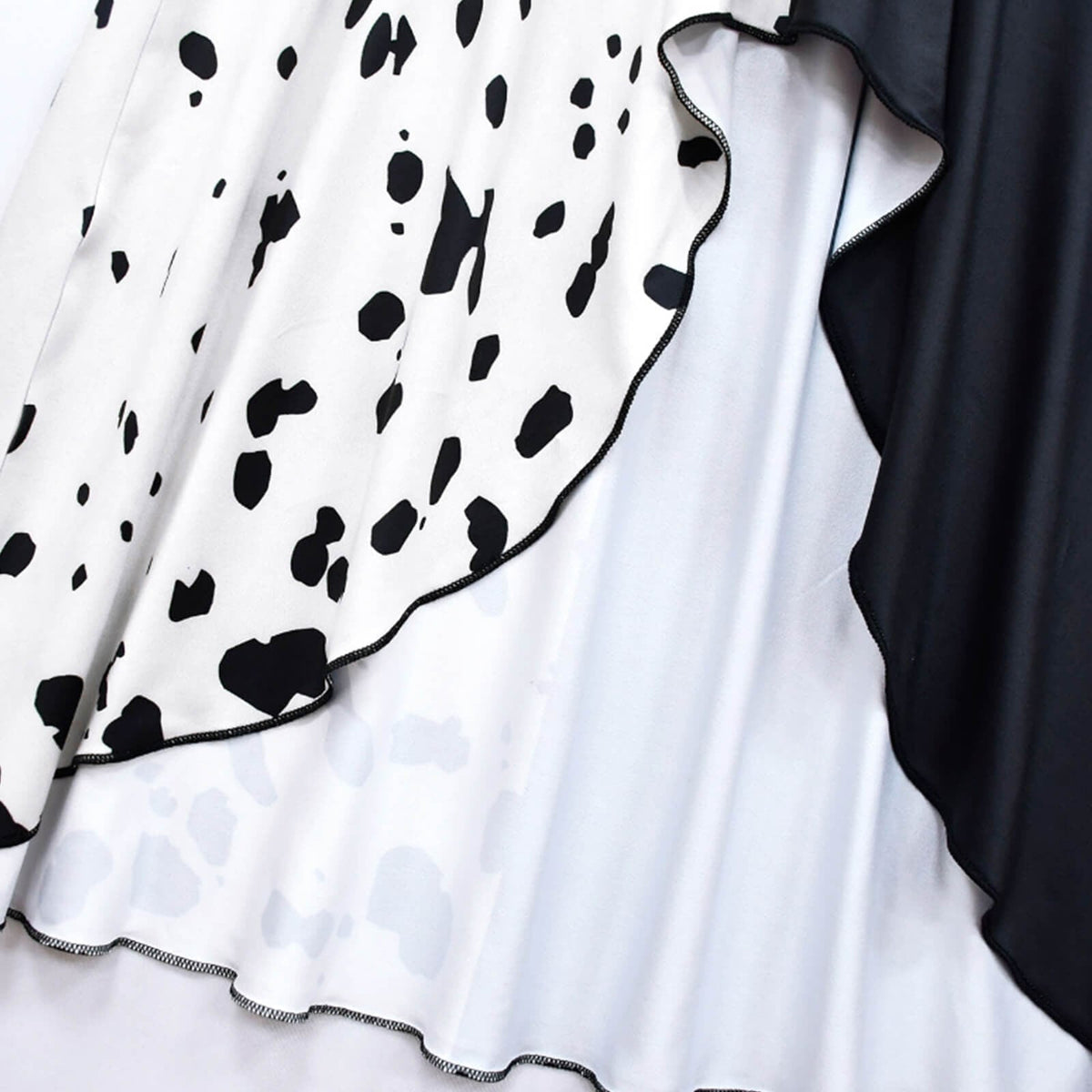 Cruella De Vil Kids Halloween Costume - Split Black And White Dress Cape