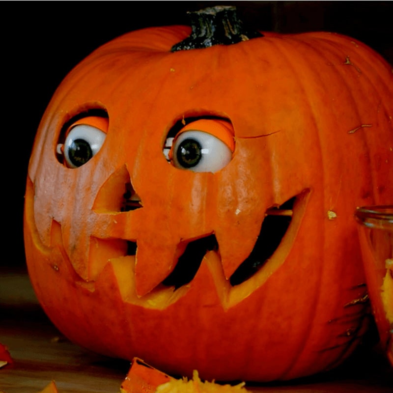 Animatronic Jack O Lantern Pumpkin Displaying Moving Eyes