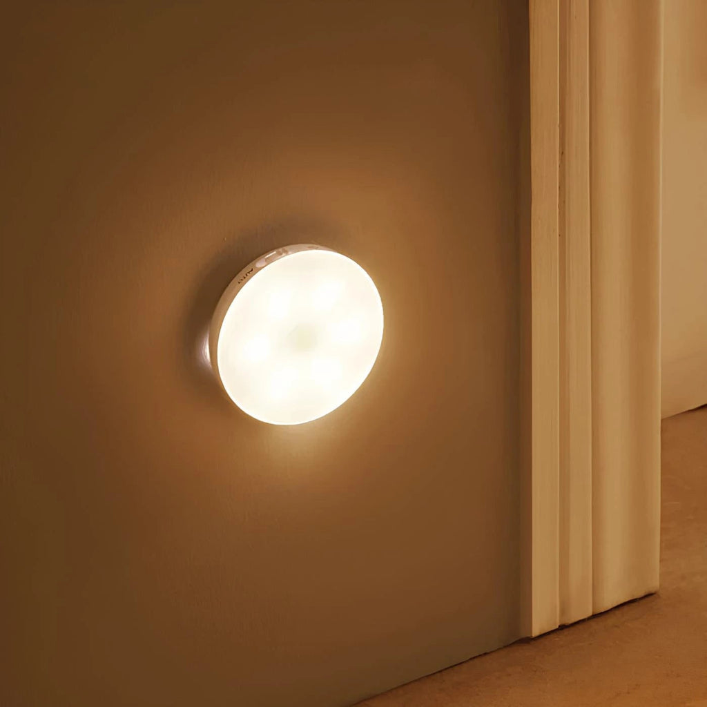 Trådløs magnetisk pucklampe — aktiveres ved bevægelse, varm hvid LED, 20-sekunders timer