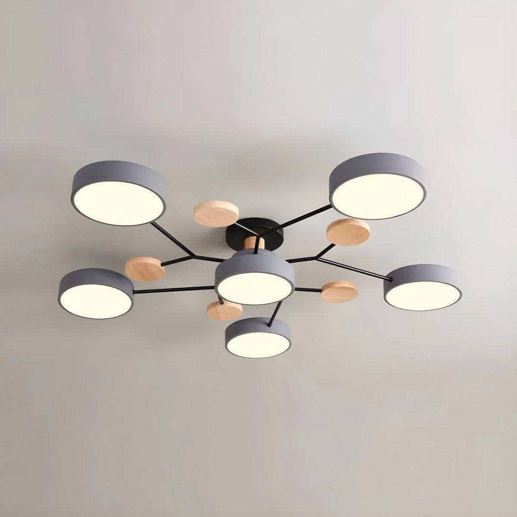 Lámpara de techo LED moderna semiempotrada con detalle de madera, estructura negra mate y pantallas verde salvia