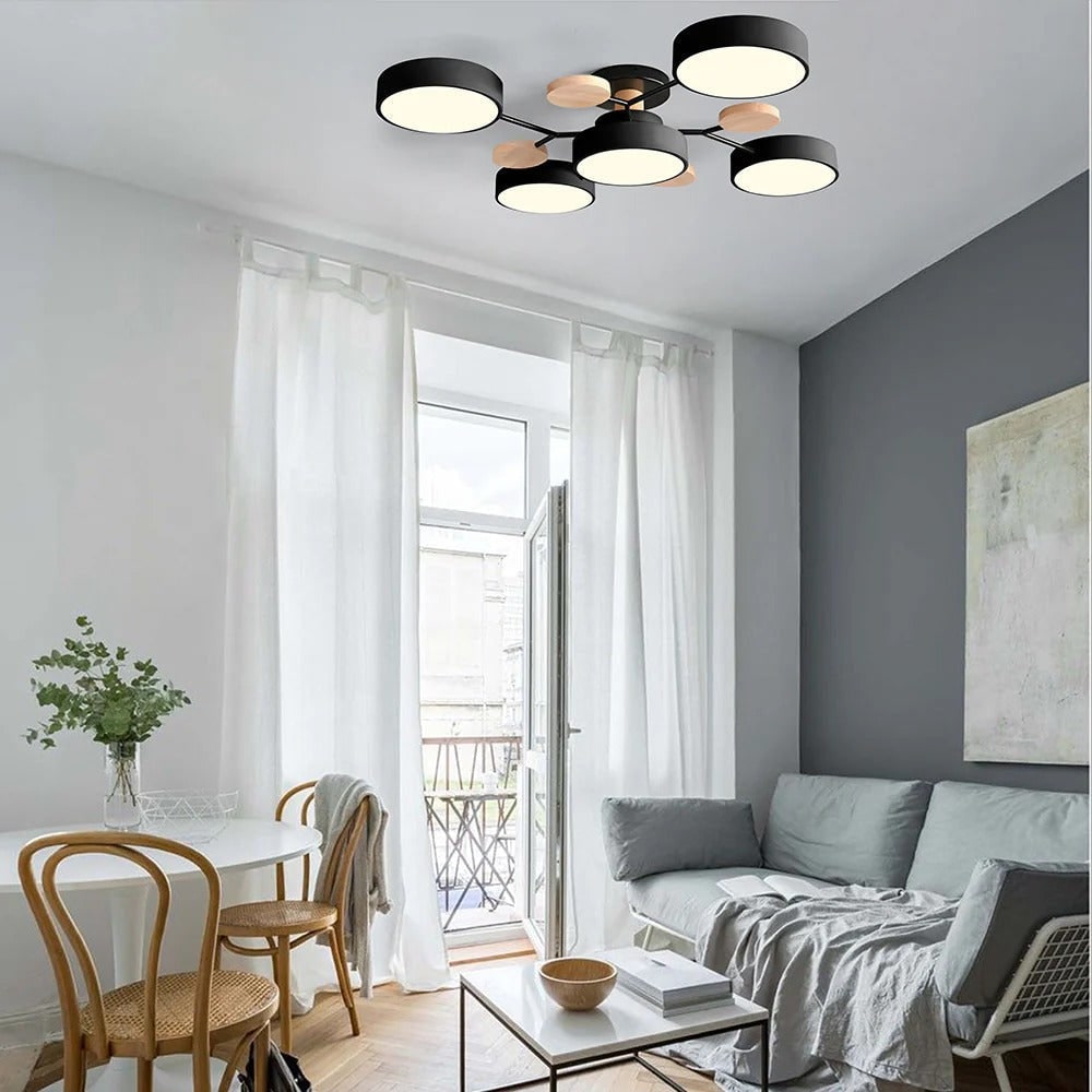 Lámpara de techo LED moderna semiempotrada con detalle de madera, estructura negra mate y pantallas verde salvia