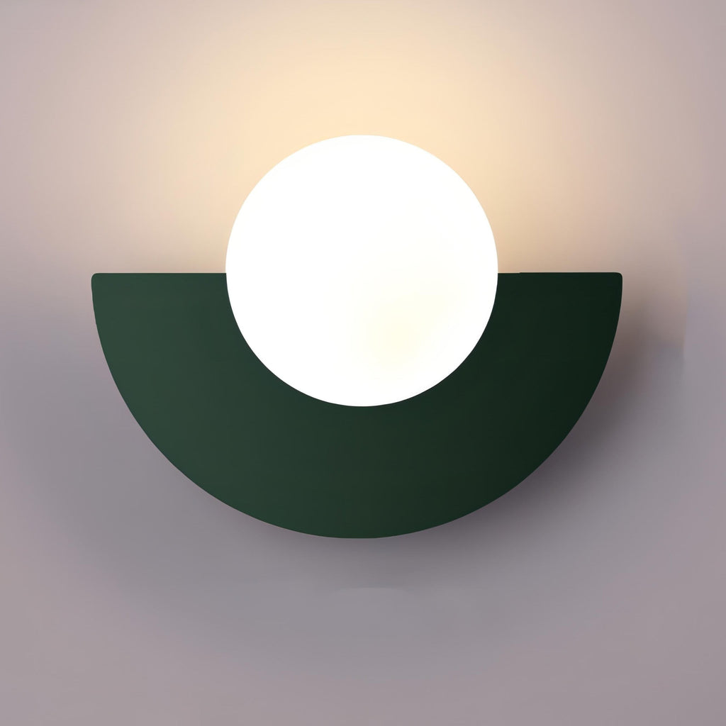 Aplique de pared moderno, luz decorativa con esfera esmerilada, placa posterior semicircular e instalación cableada