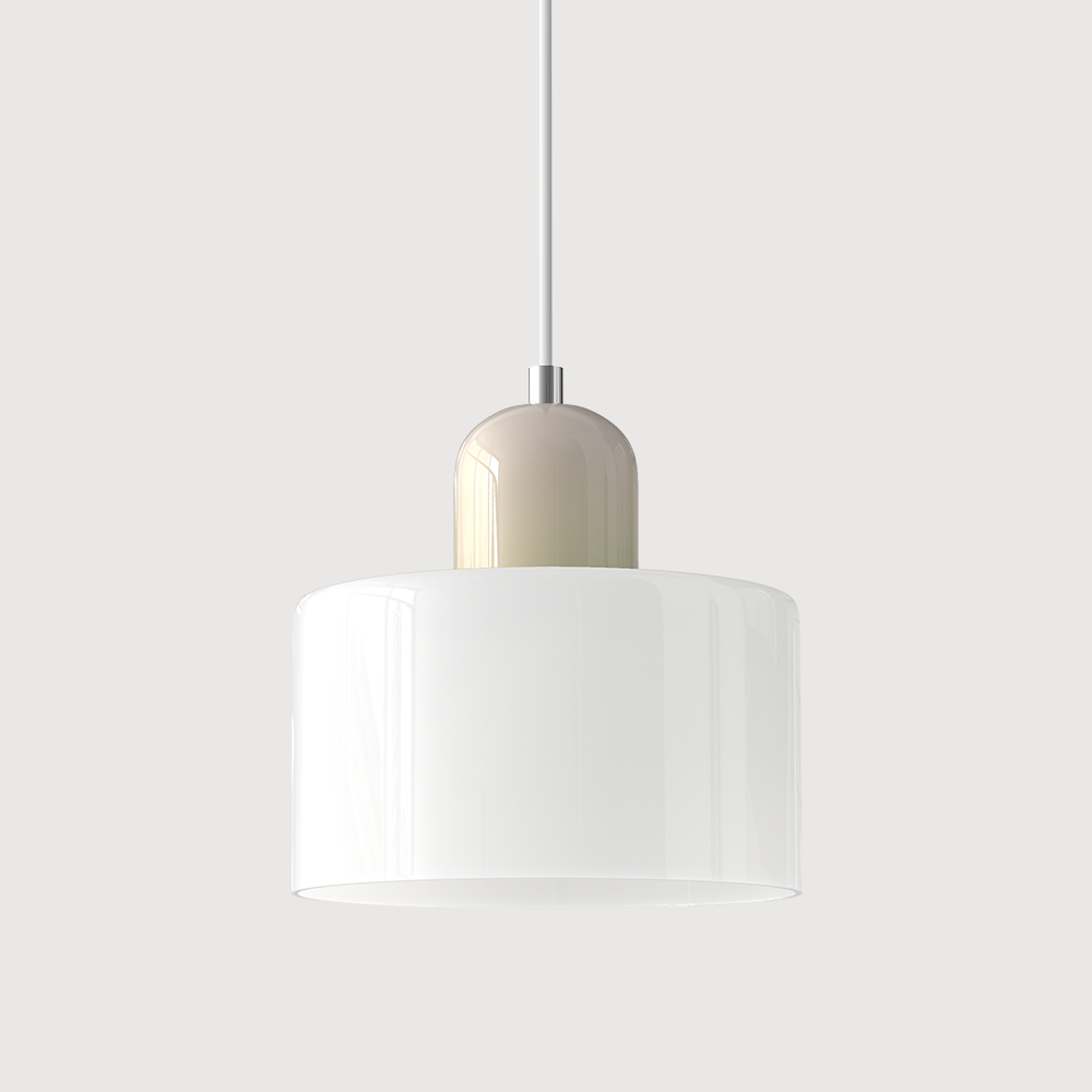 Pendellampe i mid-century-modern stil med to lag matteret glasskærm og varm, diffust lys