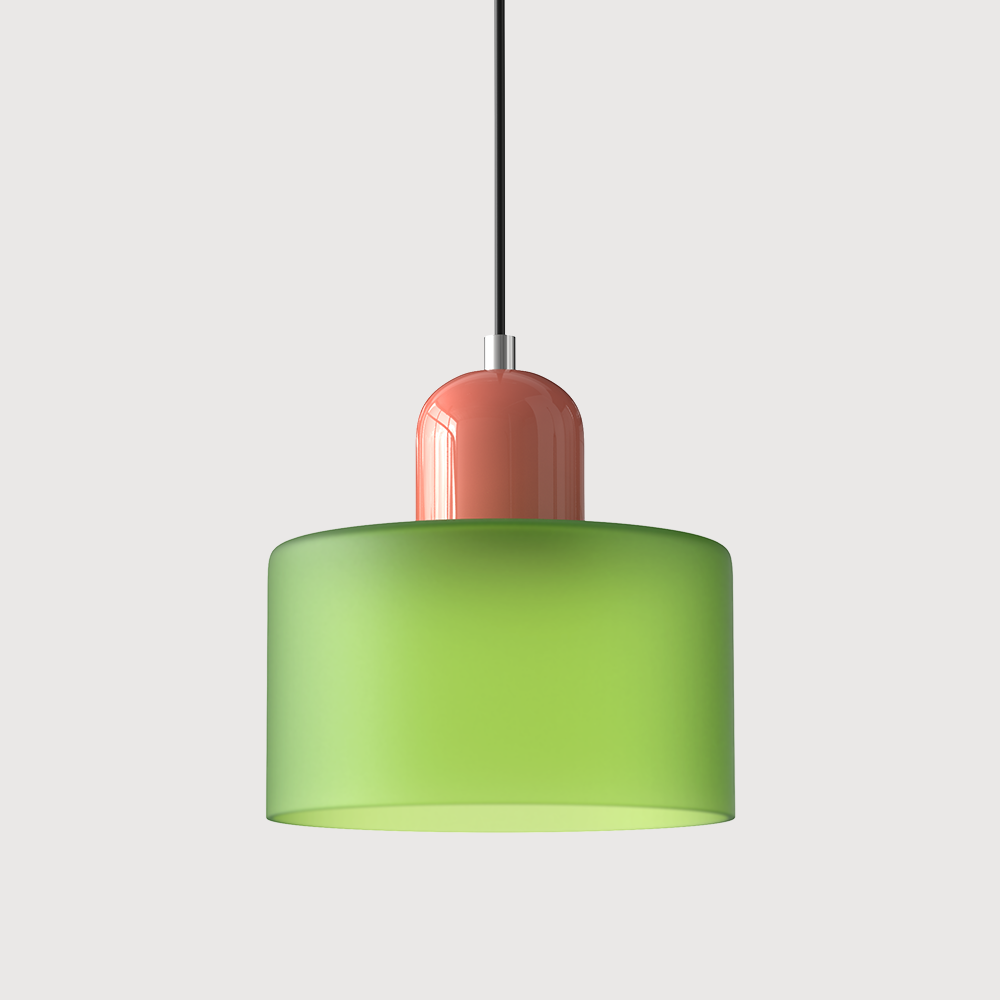 Pendellampe i mid-century-modern stil med to lag matteret glasskærm og varm, diffust lys
