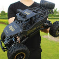Monster truck fuoristrada radiocomandato 4x4, sospensioni ammortizzanti, ampia portata