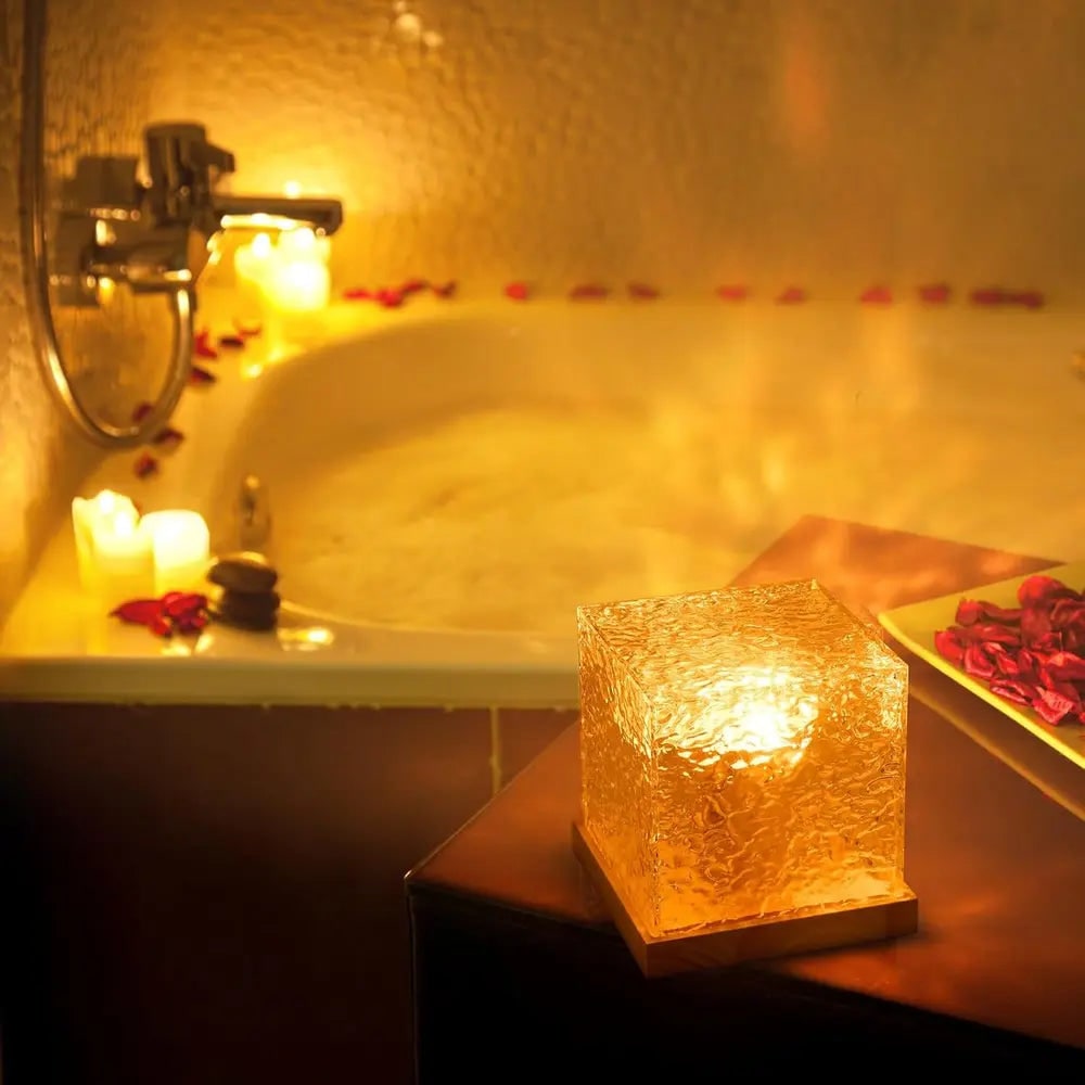 LED-Aurora-Lampe mit Fernbedienung - Würfel-Projektor mit Wasserwelleneffekt, Holzsockel