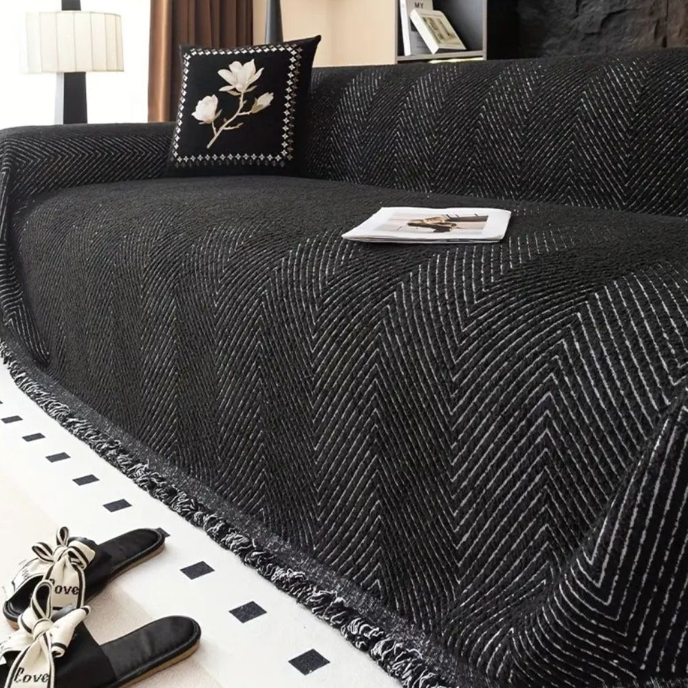 Woven Herringbone Throw Blanket — Textured Decorative Fringed Tassels