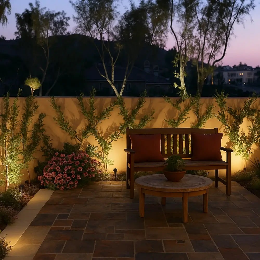 Adjustable Solar Outdoor Spotlight - Rechargeable Garden Landscape Lamp