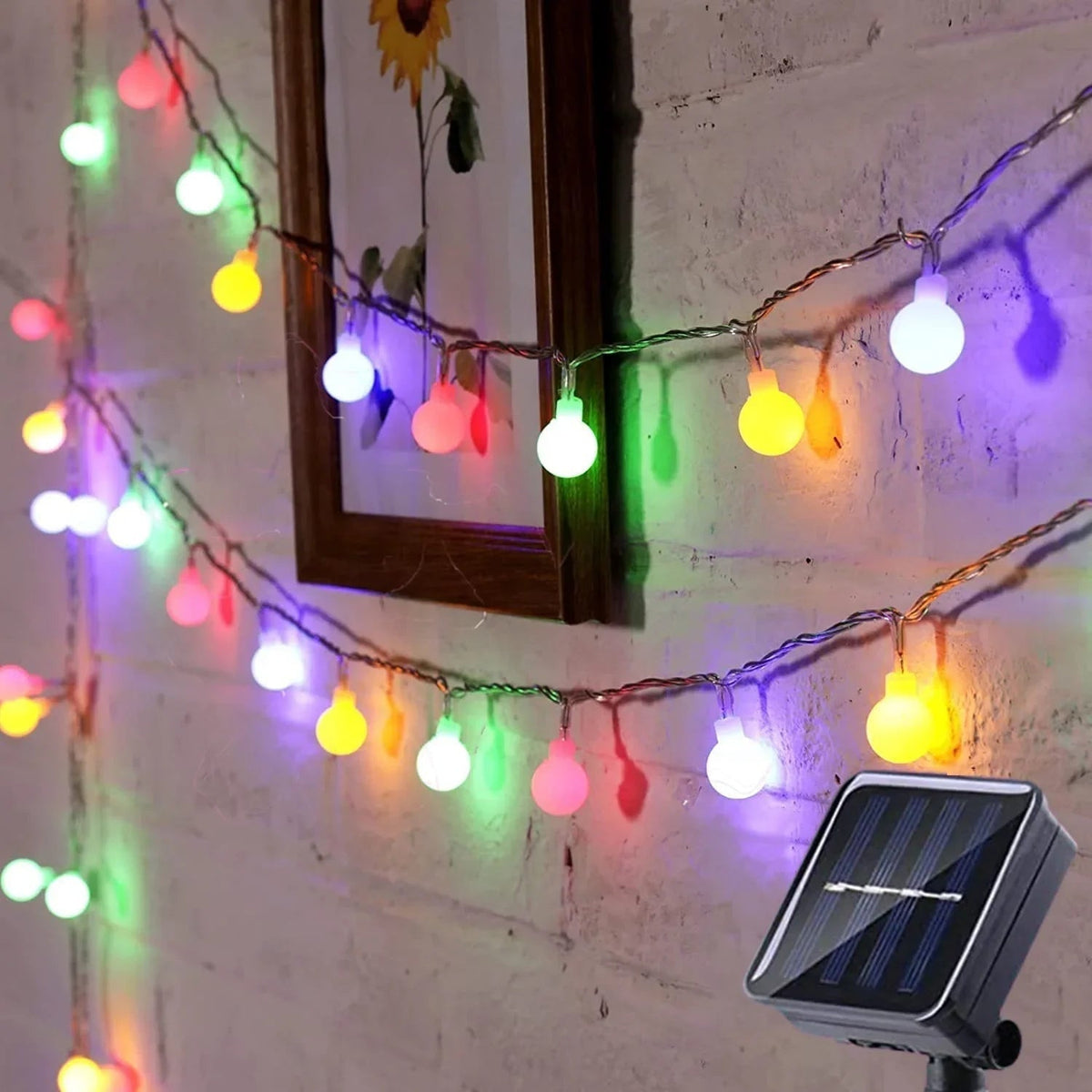Solar LED Globe String Lights Frosted Bulbs Automatic Dusk To Dawn Activation