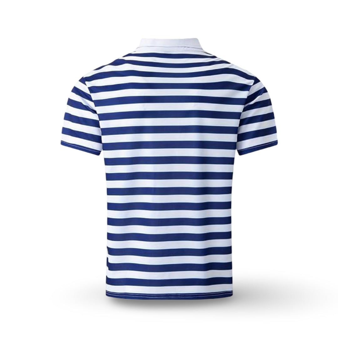 Polo masculino de manga curta às riscas, corte regular, gola com botões