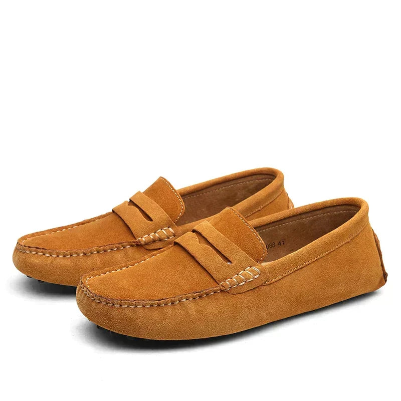 Mocassins italiens raffinés en daim au style classique à enfiler